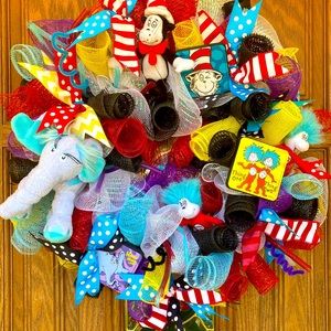 Dr Seuss and Friends deco mesh wreath PERFECT FOR A TEACHER’S APPRECIATION GIFT
